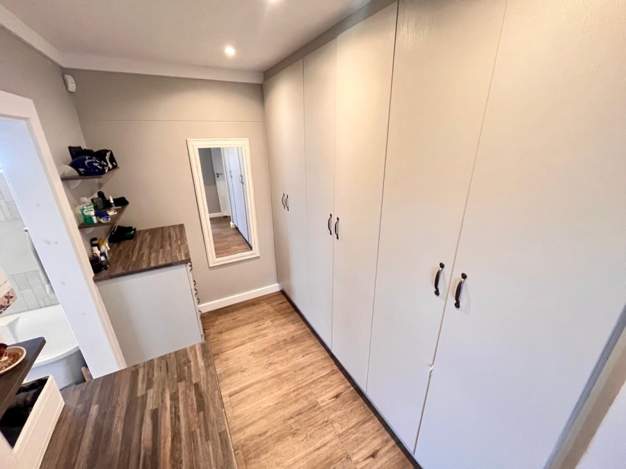 To Let 3 Bedroom Property for Rent in Nahoon Beach Eastern Cape
